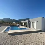 Vila Karpuz